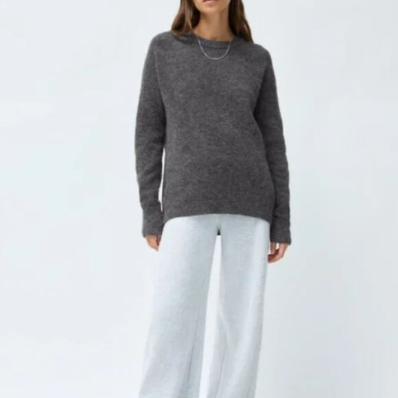 Babaton The Group Aritzia Thurlow Alpaca/Wool Blend Crew Neck Sweater in Grey - Picture 4 of 7